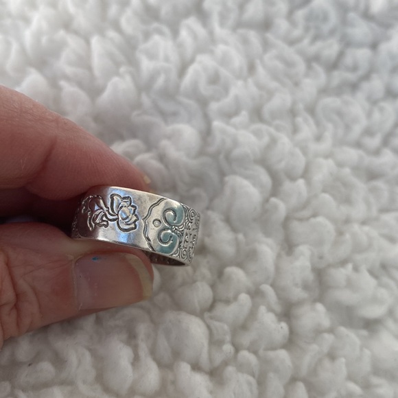 HEART SUTRA LOTUS RING ADJUSTABLE FOR M, L, XL (not S or Xsmall) - Picture 5 of 6